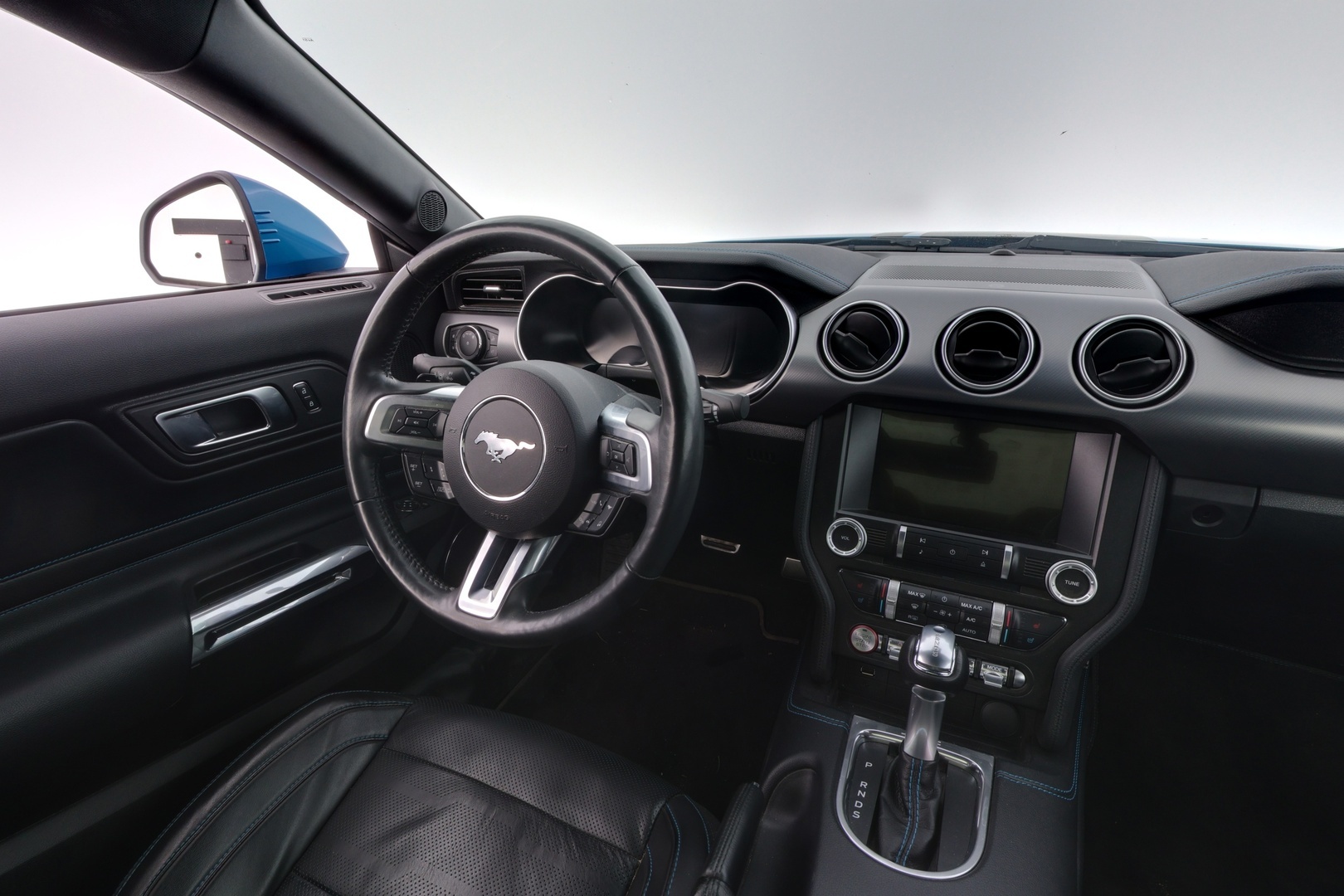 FORD Mustang 2021