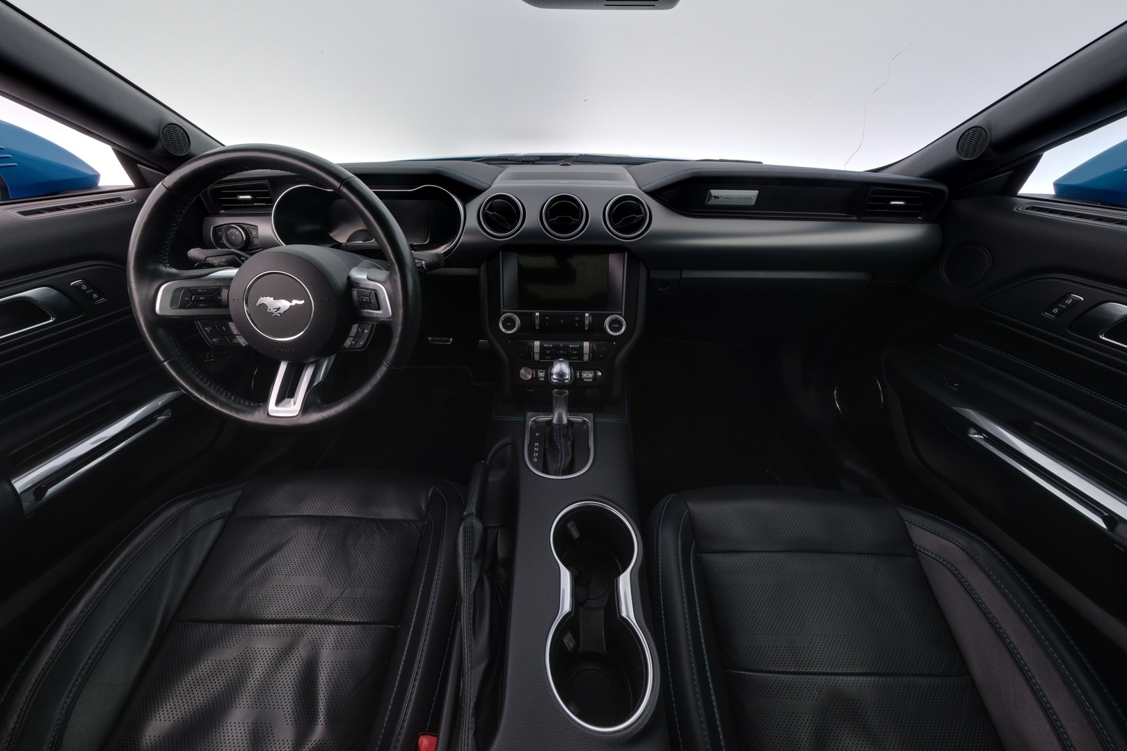 FORD Mustang 2021