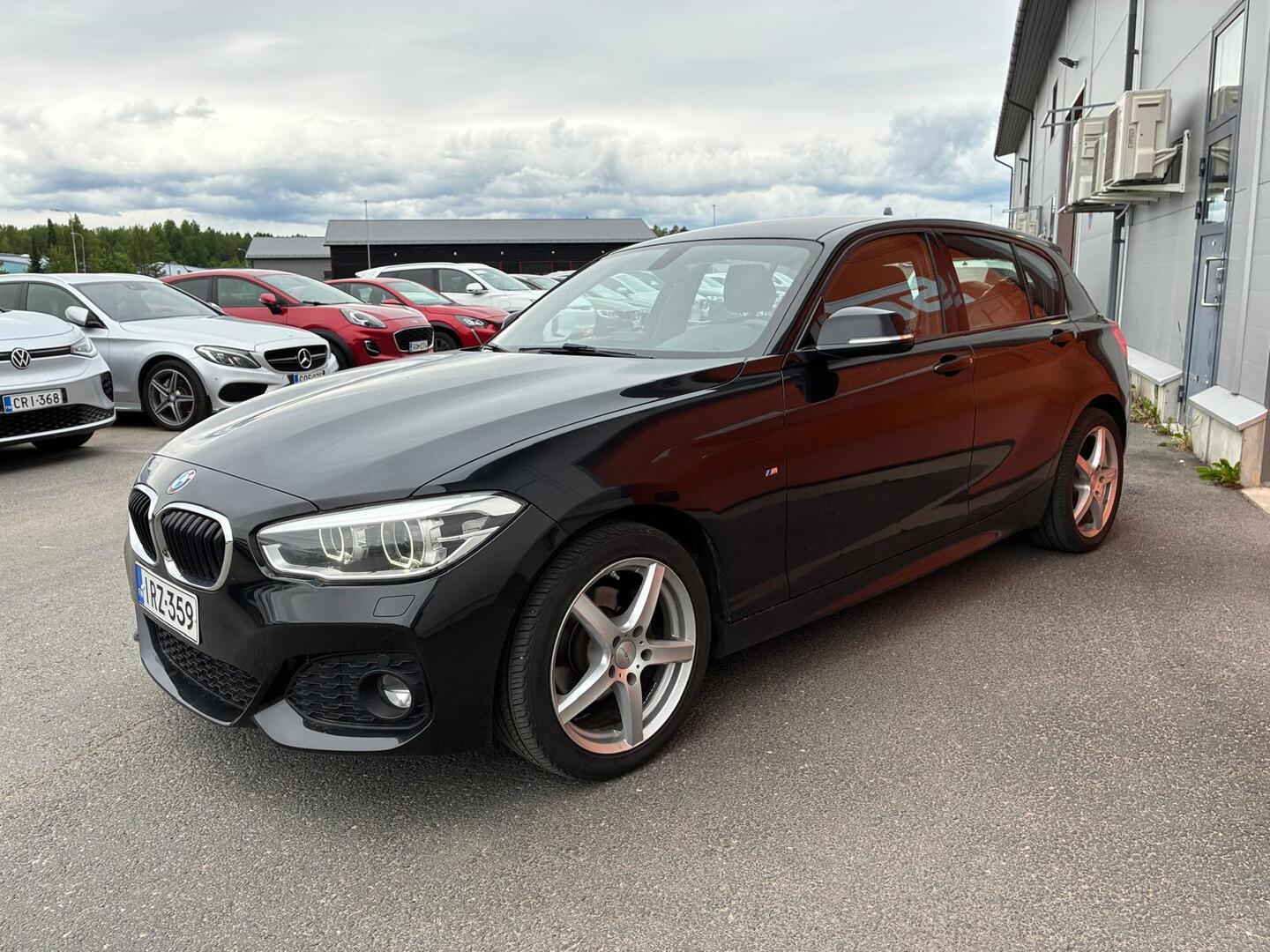BMW 118 2017