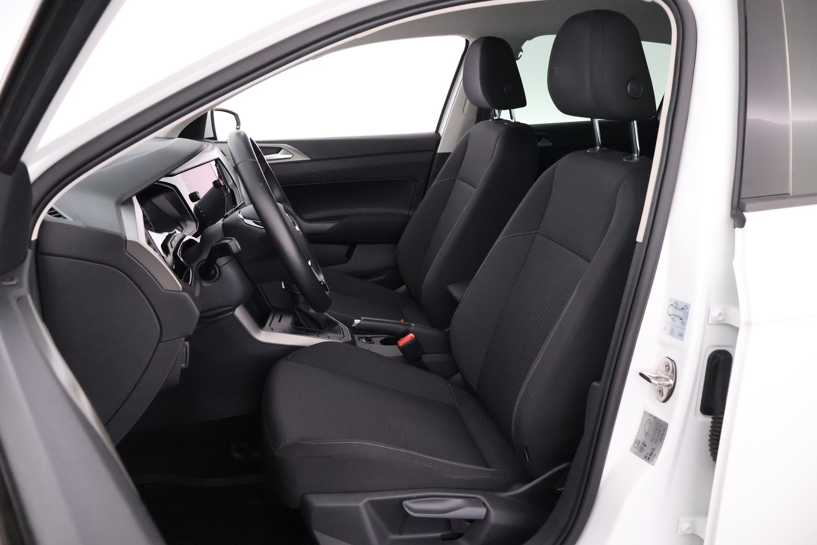 VOLKSWAGEN Polo 2020