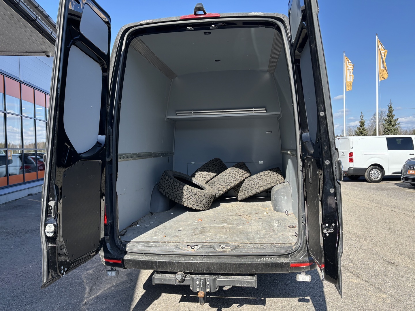 MERCEDES-BENZ Sprinter 2023