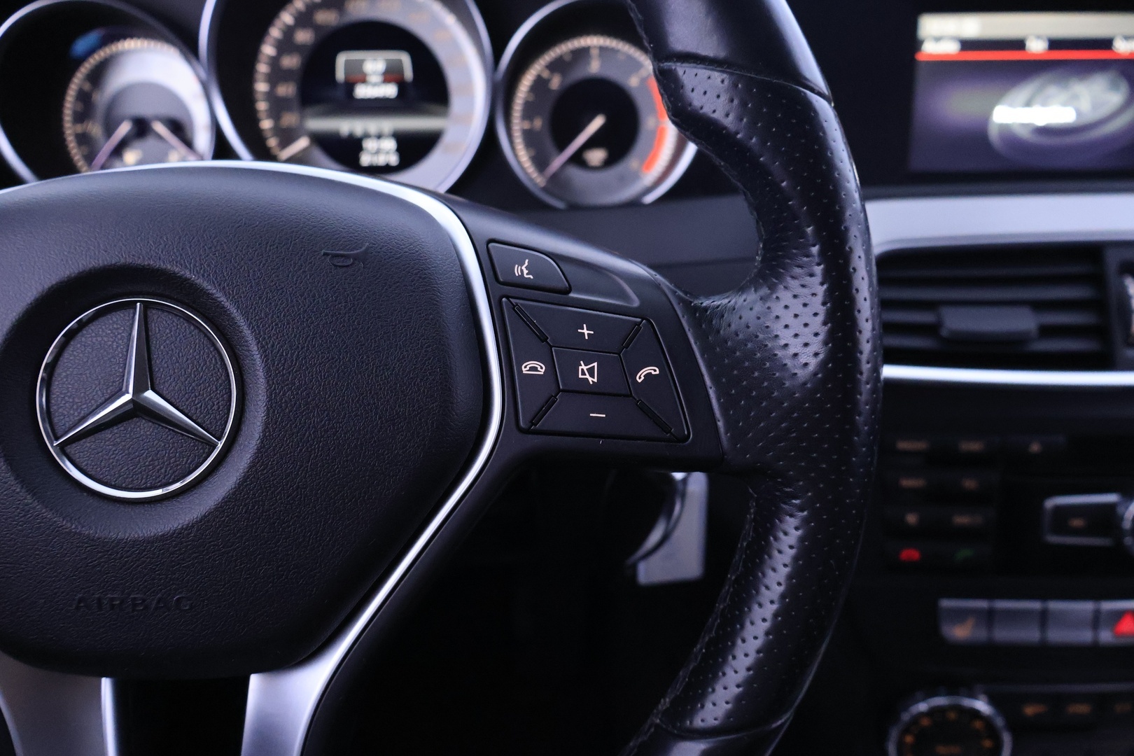 MERCEDES-BENZ C 2013