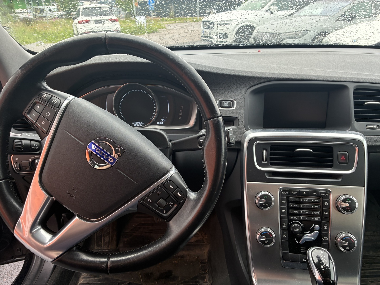 VOLVO V60 Cross Country 2016