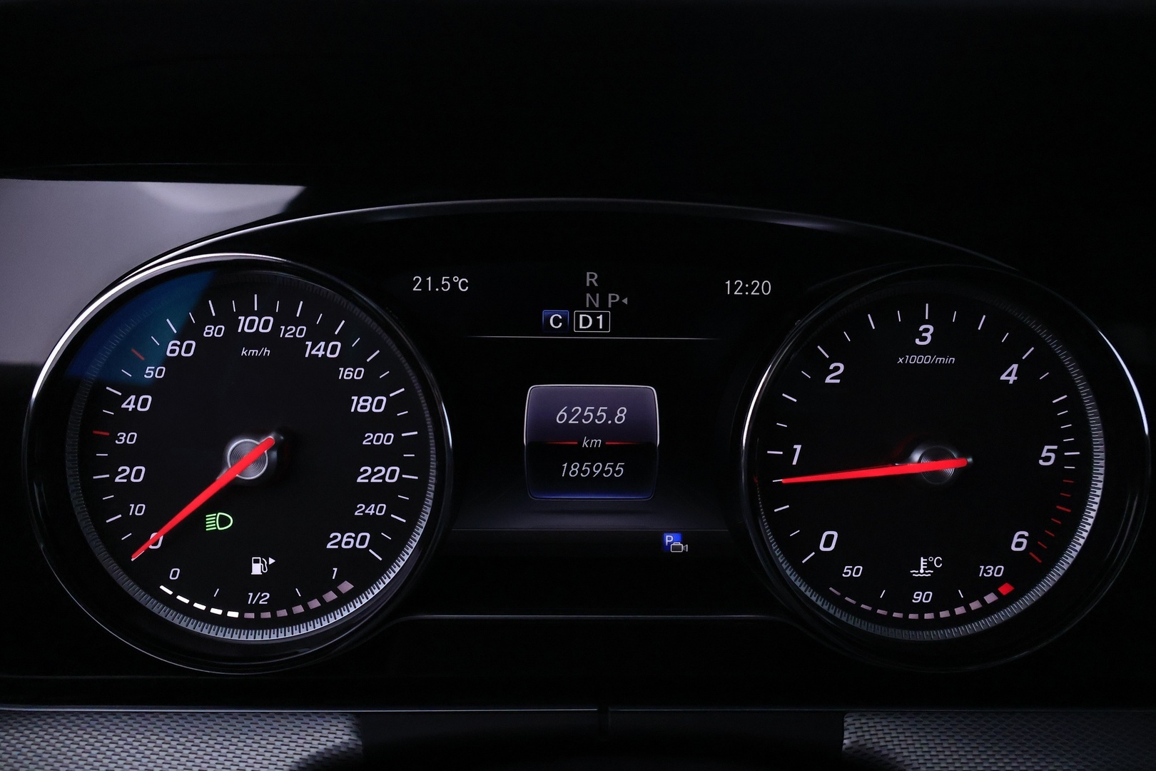 MERCEDES-BENZ E 2018