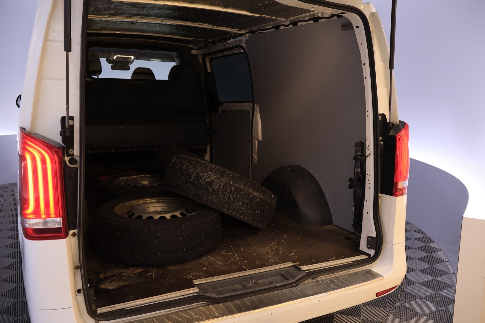 MERCEDES-BENZ Vito 2021