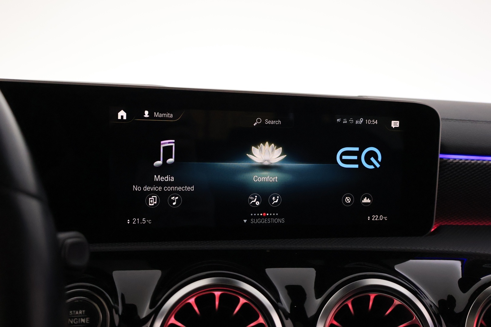 MERCEDES-BENZ A 2019