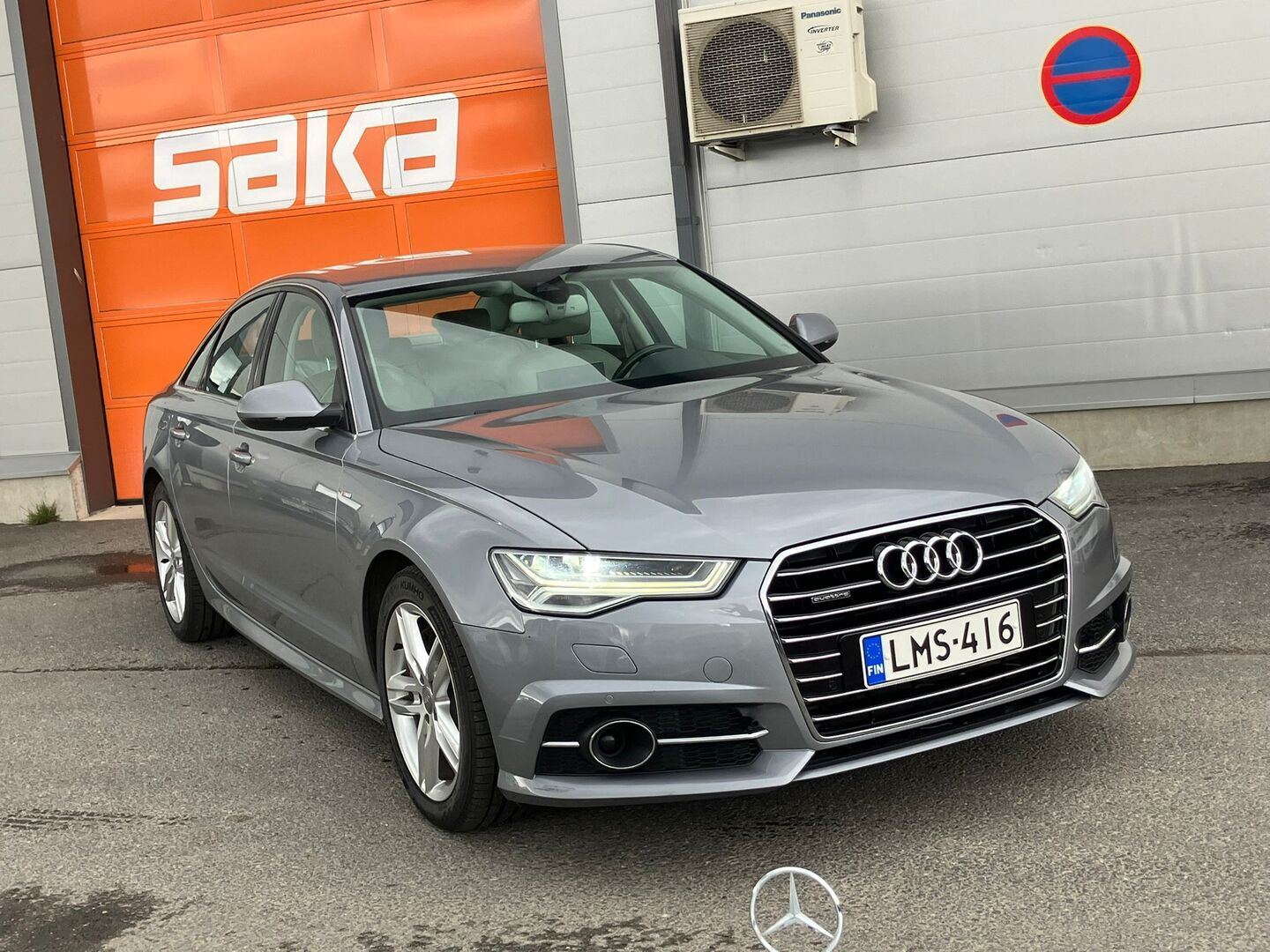 AUDI A6 2016