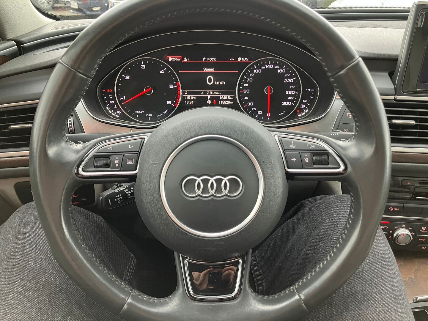 AUDI A6 2016