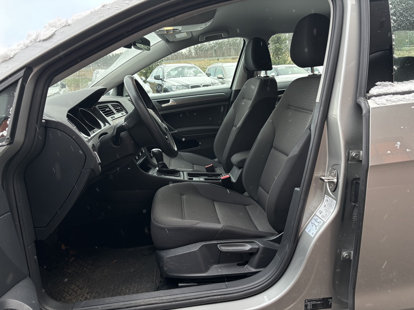 VOLKSWAGEN Golf 2018