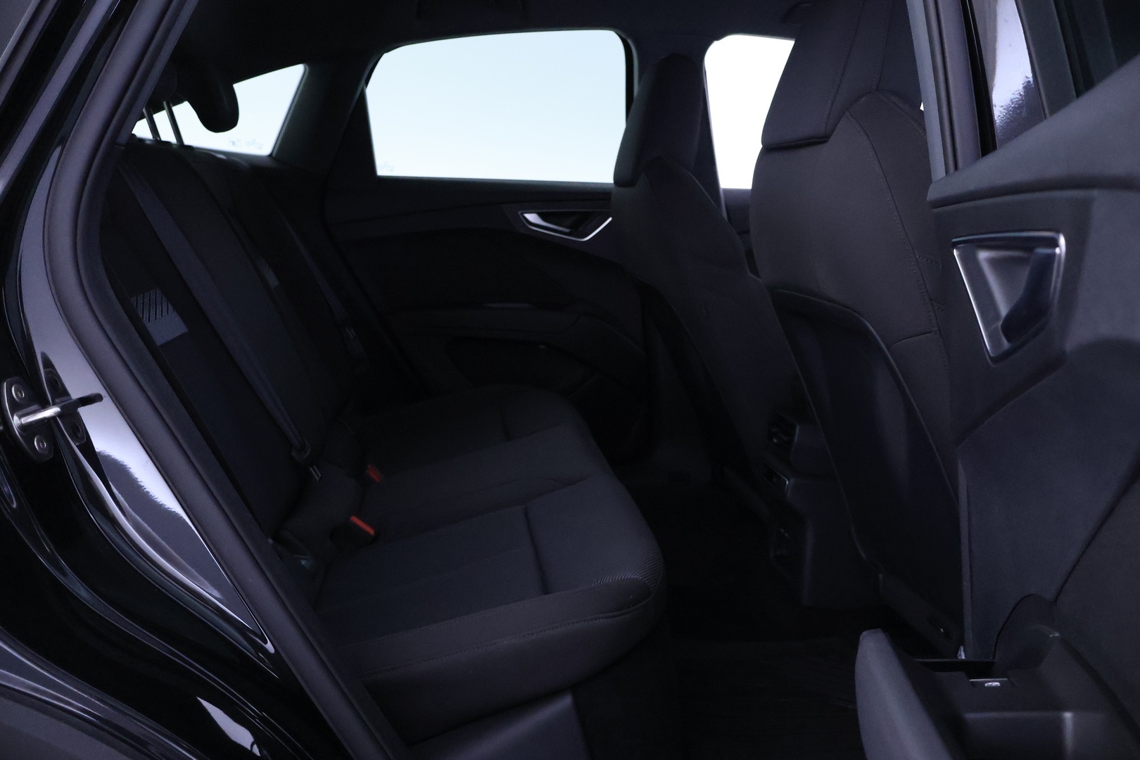 AUDI Q4 e-tron 2023