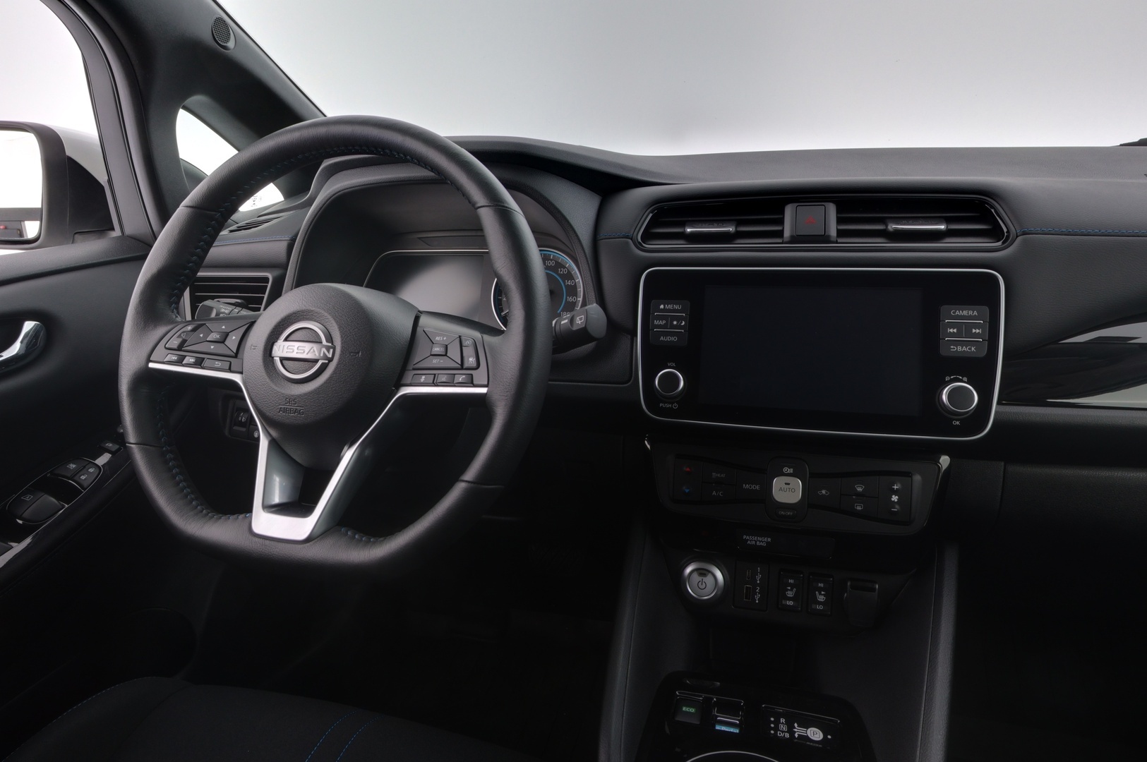 NISSAN Leaf 2023