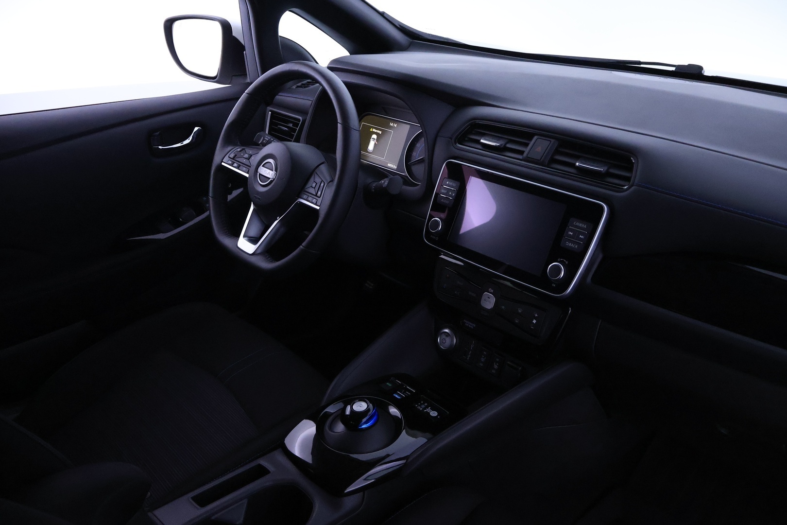 NISSAN Leaf 2023