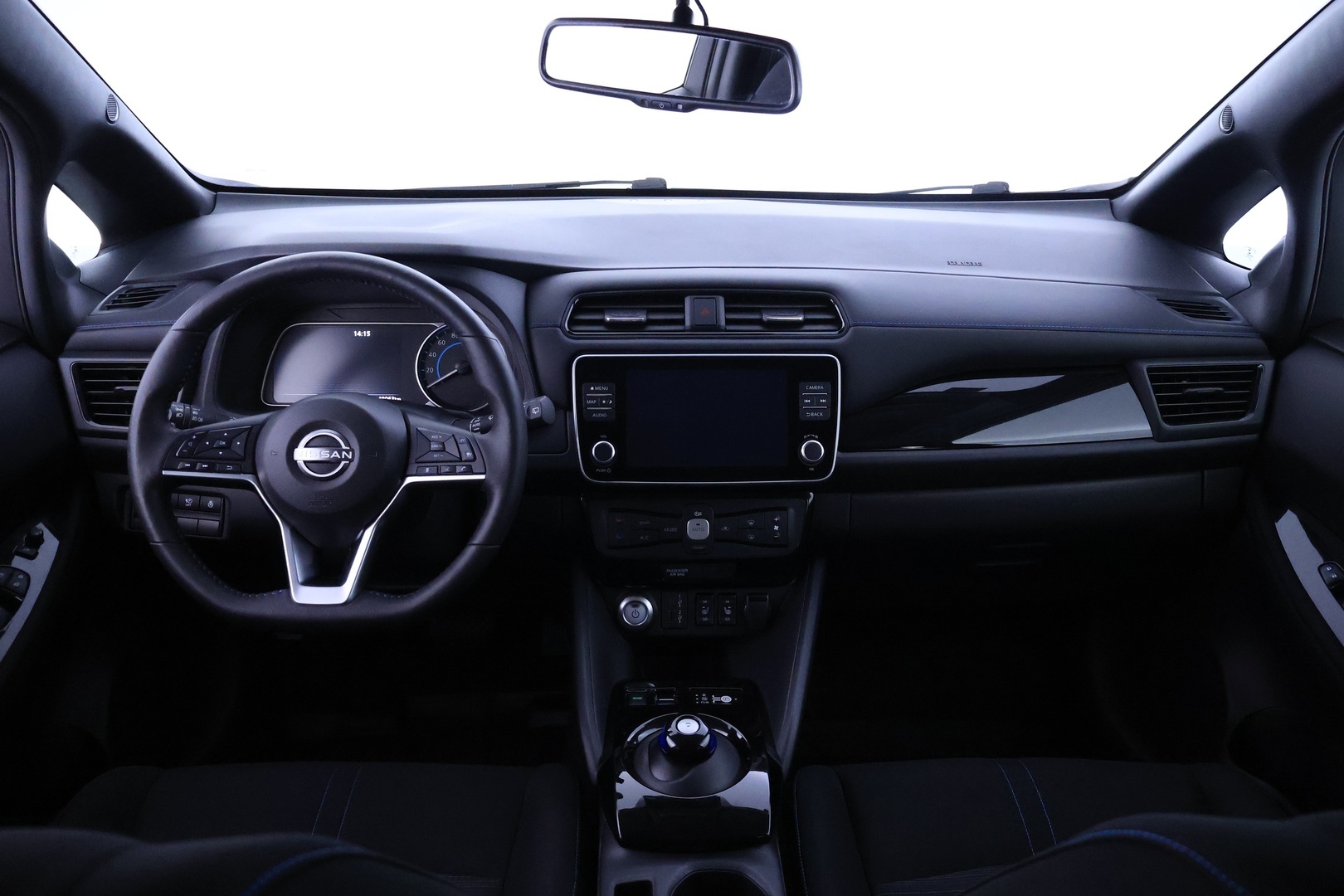 NISSAN Leaf 2023