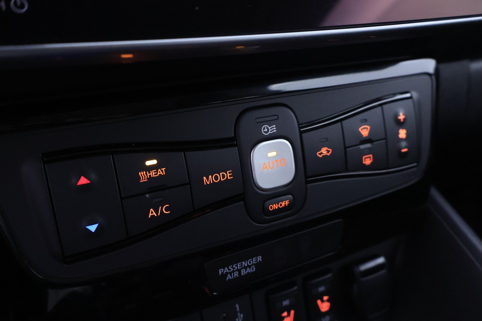 NISSAN Leaf 2023
