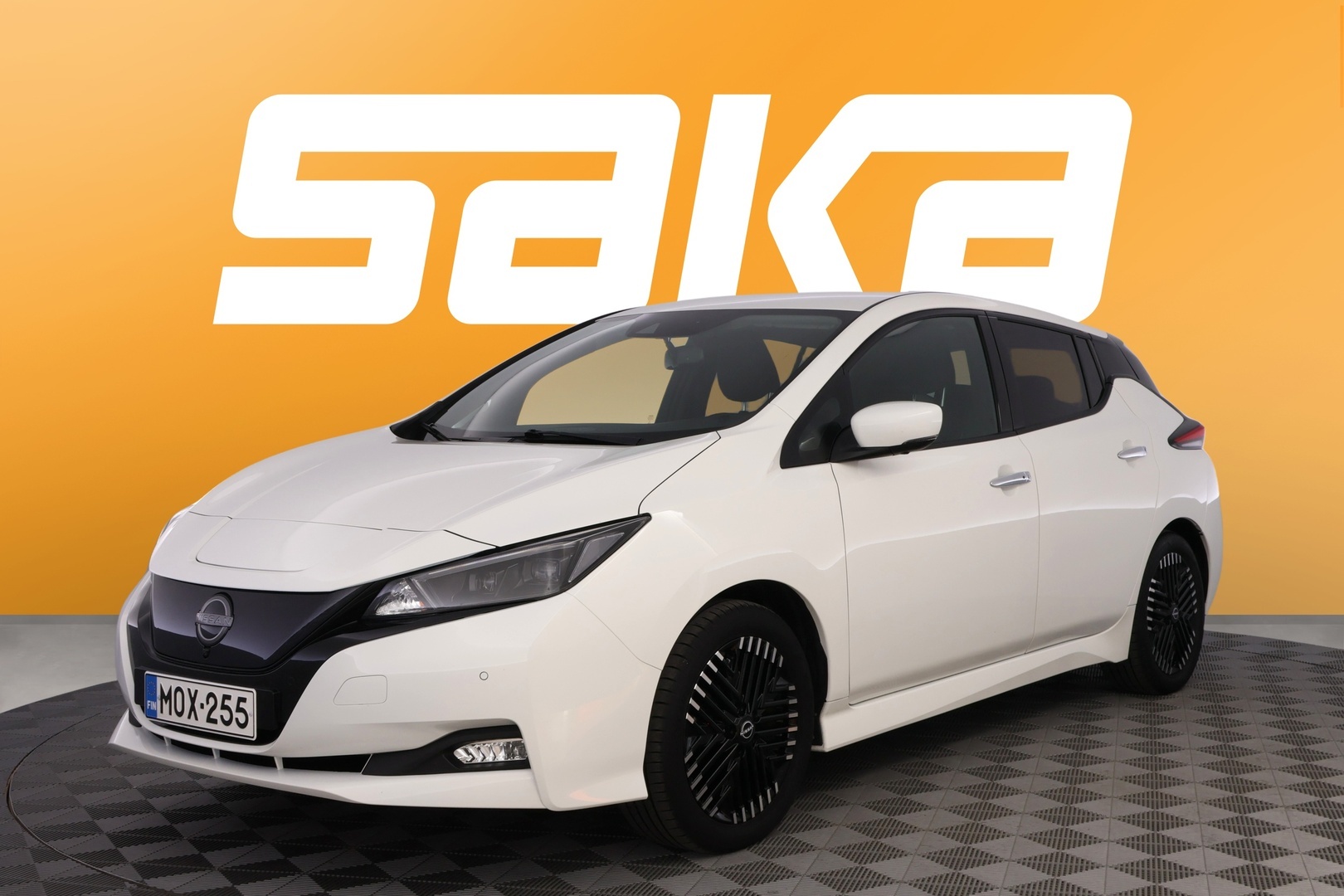 NISSAN Leaf 2023