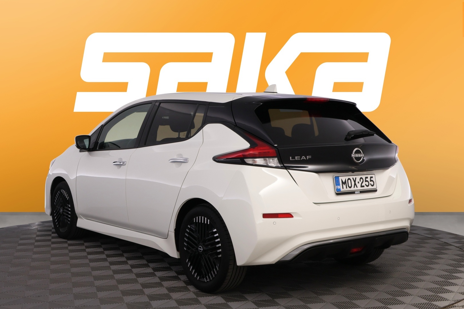 NISSAN Leaf 2023