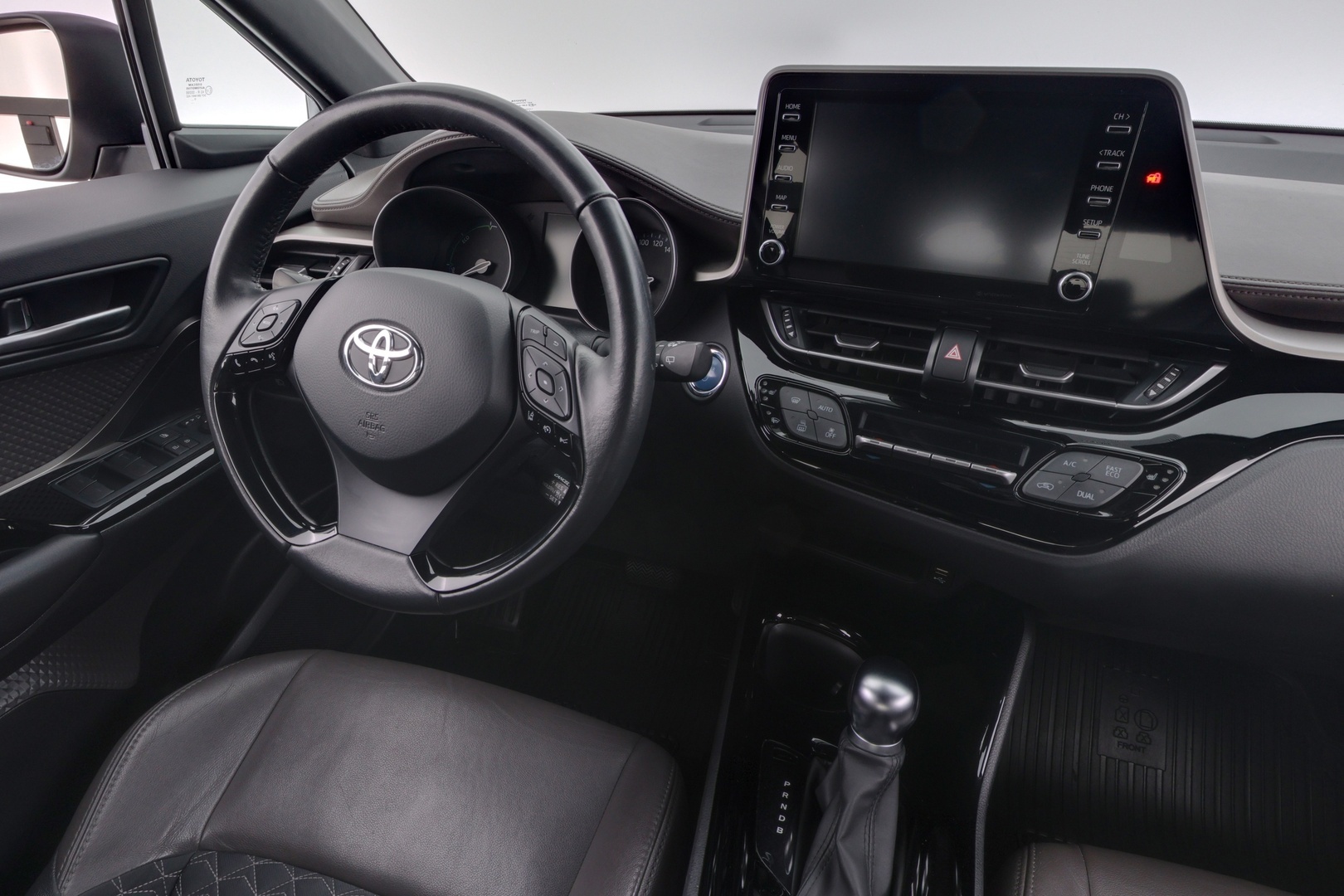 TOYOTA C-HR 2021