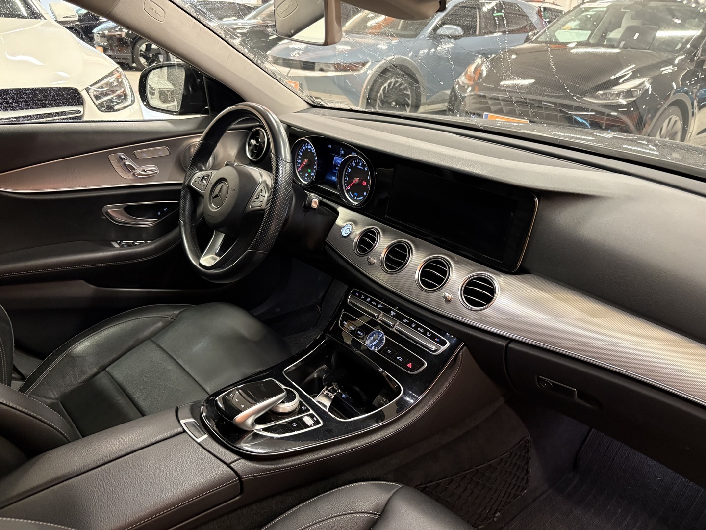 MERCEDES-BENZ E 2018