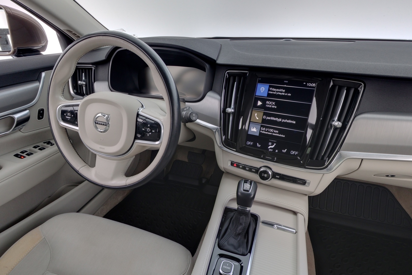 VOLVO V90 2017