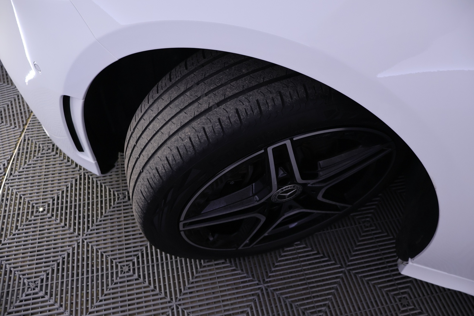 MERCEDES-BENZ A 2021