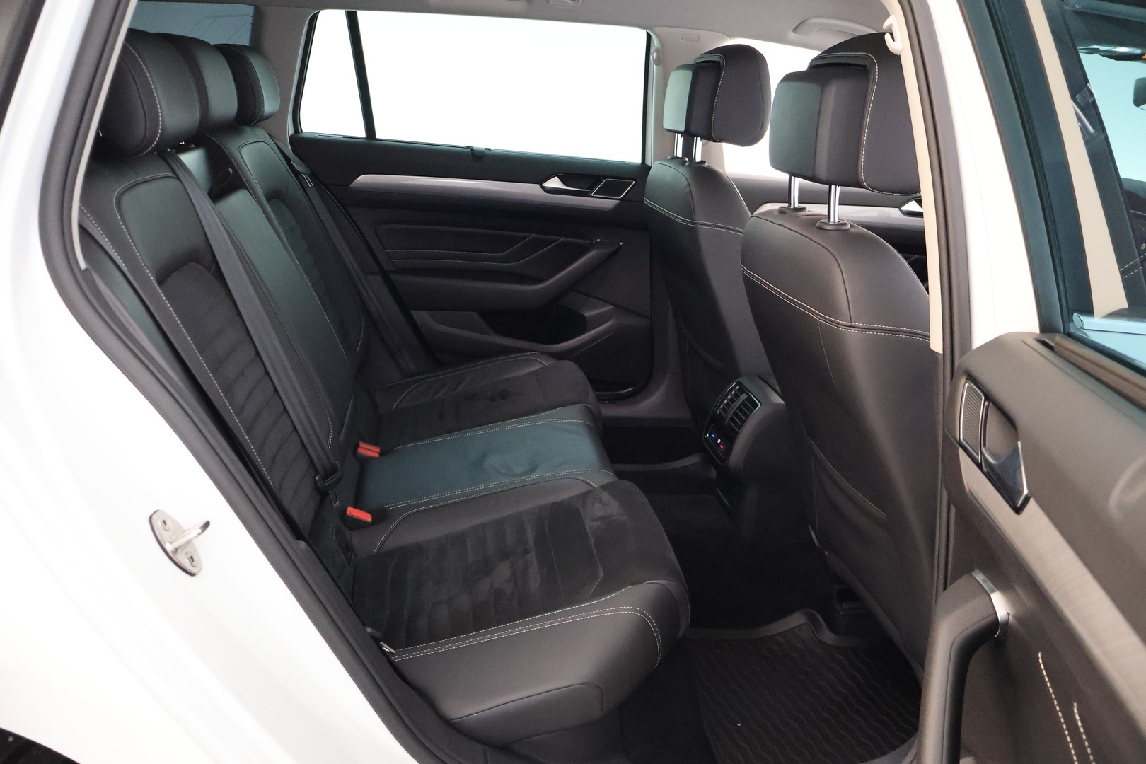 VOLKSWAGEN Passat 2020