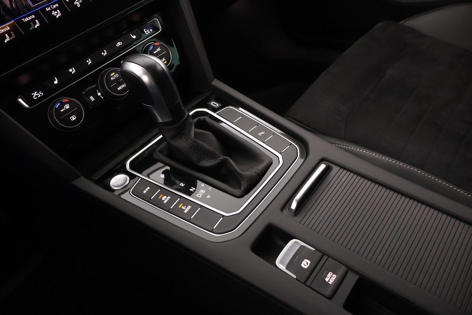 VOLKSWAGEN Passat 2020