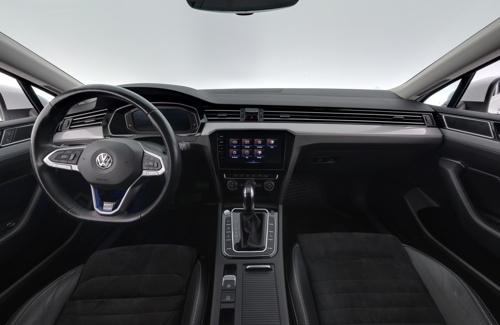 VOLKSWAGEN Passat 2020