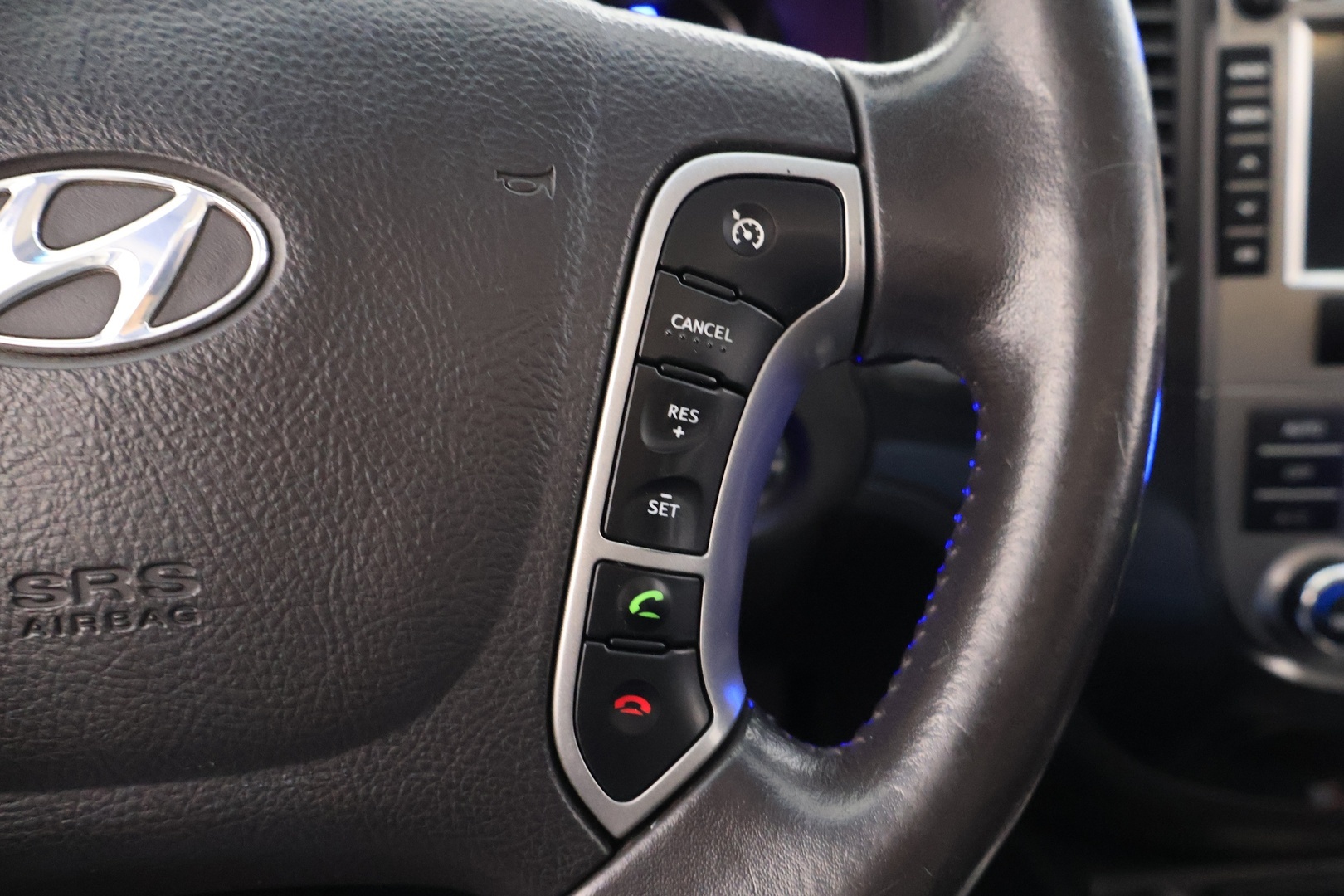 HYUNDAI Santa Fe 2011