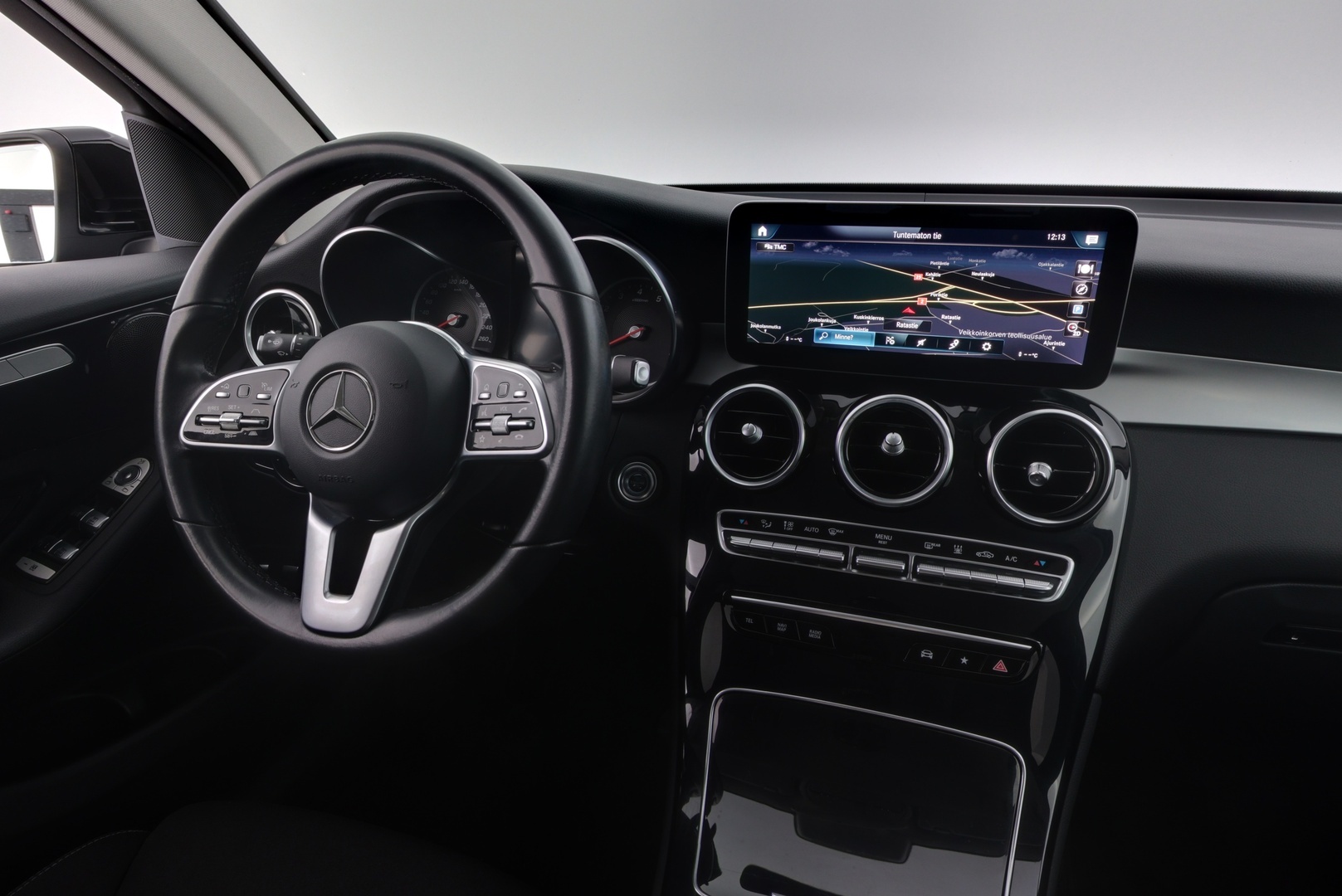 MERCEDES-BENZ GLC 2020