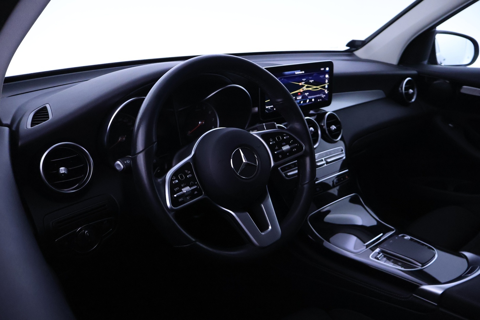 MERCEDES-BENZ GLC 2020