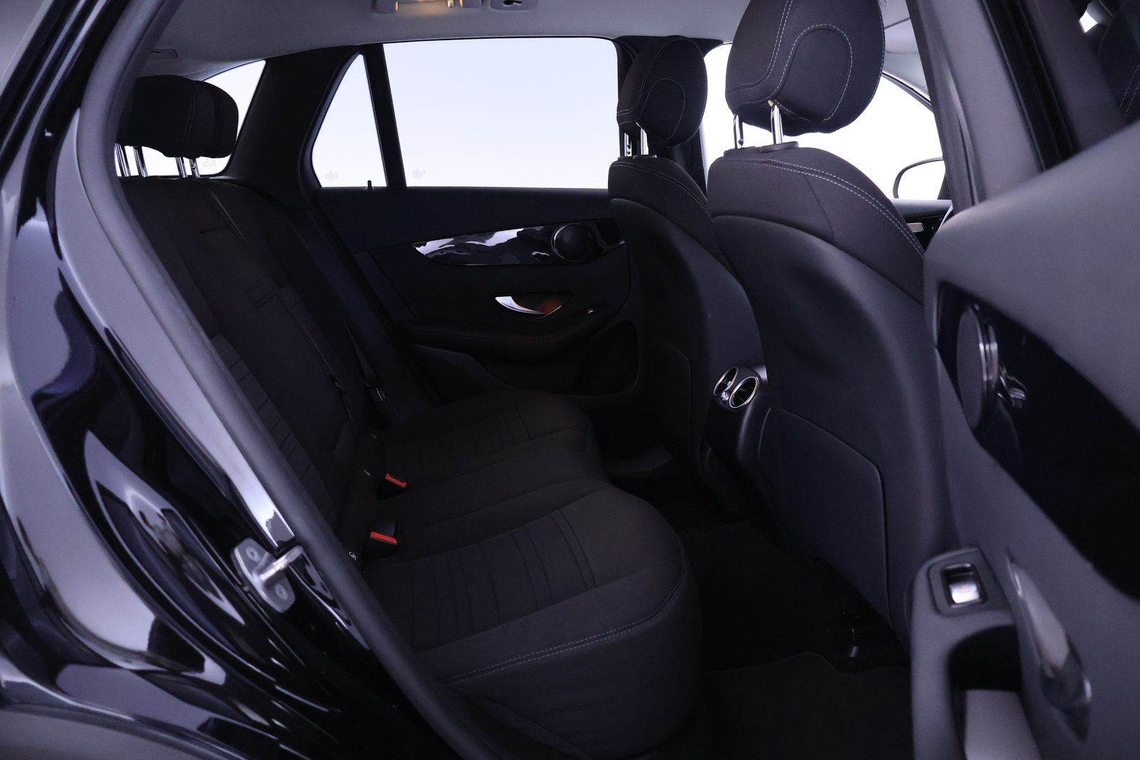 MERCEDES-BENZ GLC 2020