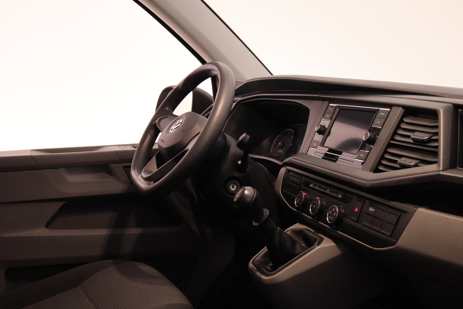 VOLKSWAGEN Transporter 2020