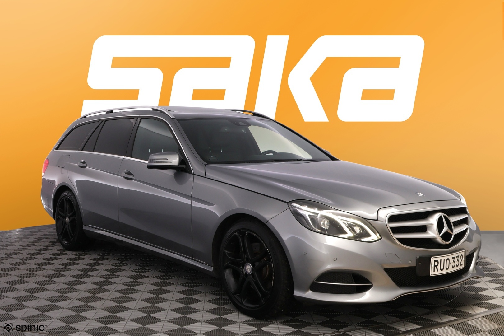 MERCEDES-BENZ E 2014