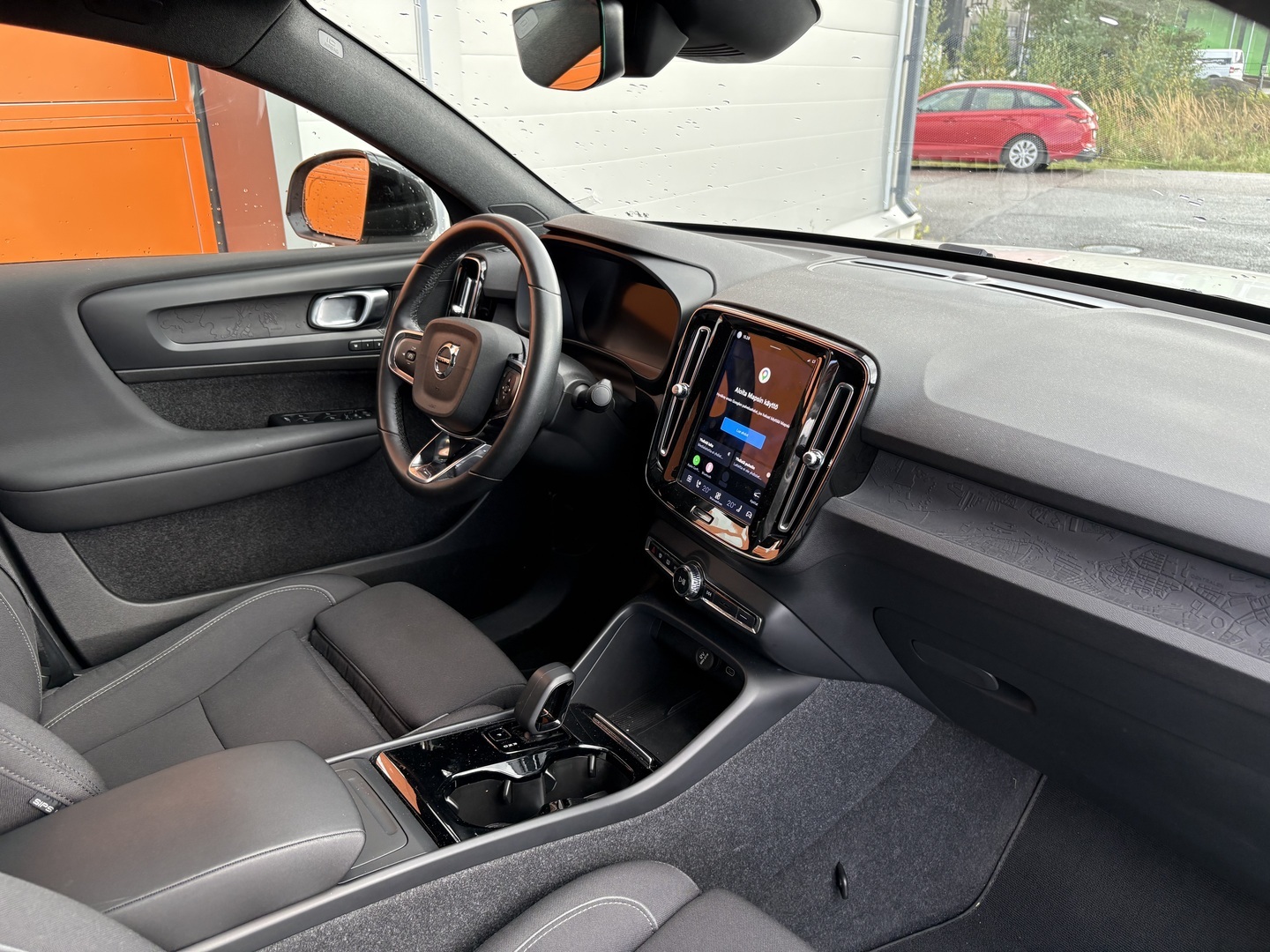 VOLVO C40 2023