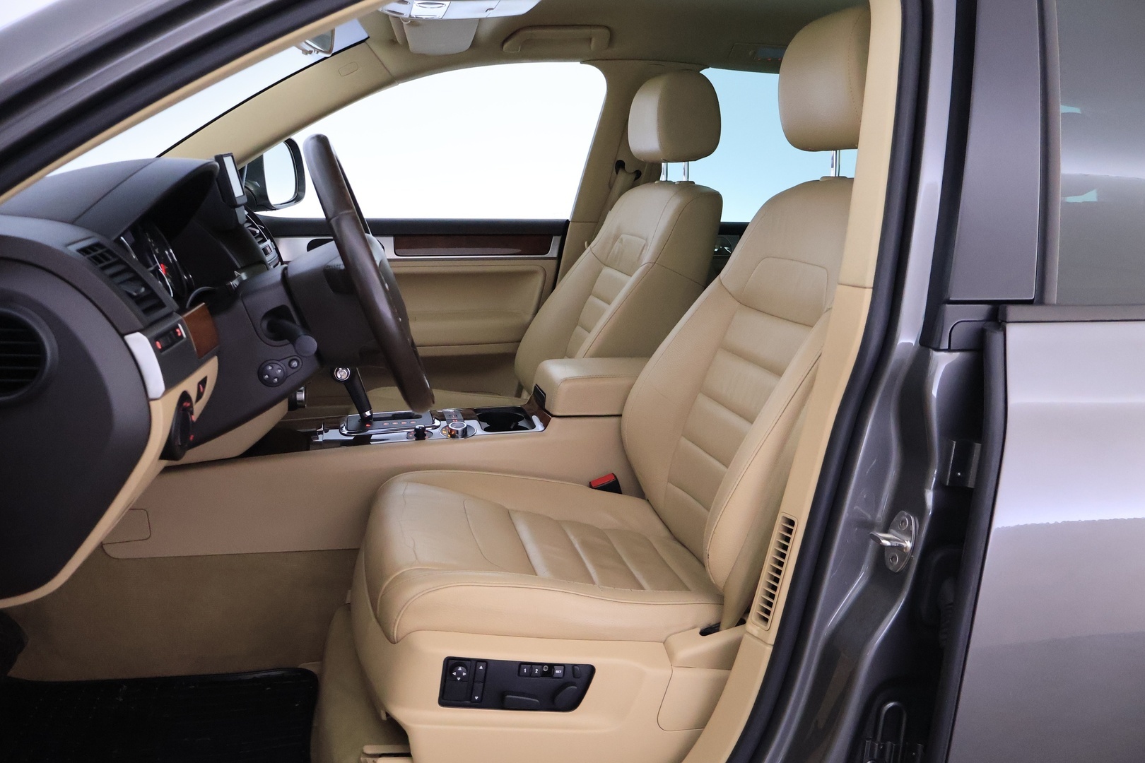 VOLKSWAGEN Touareg 2009