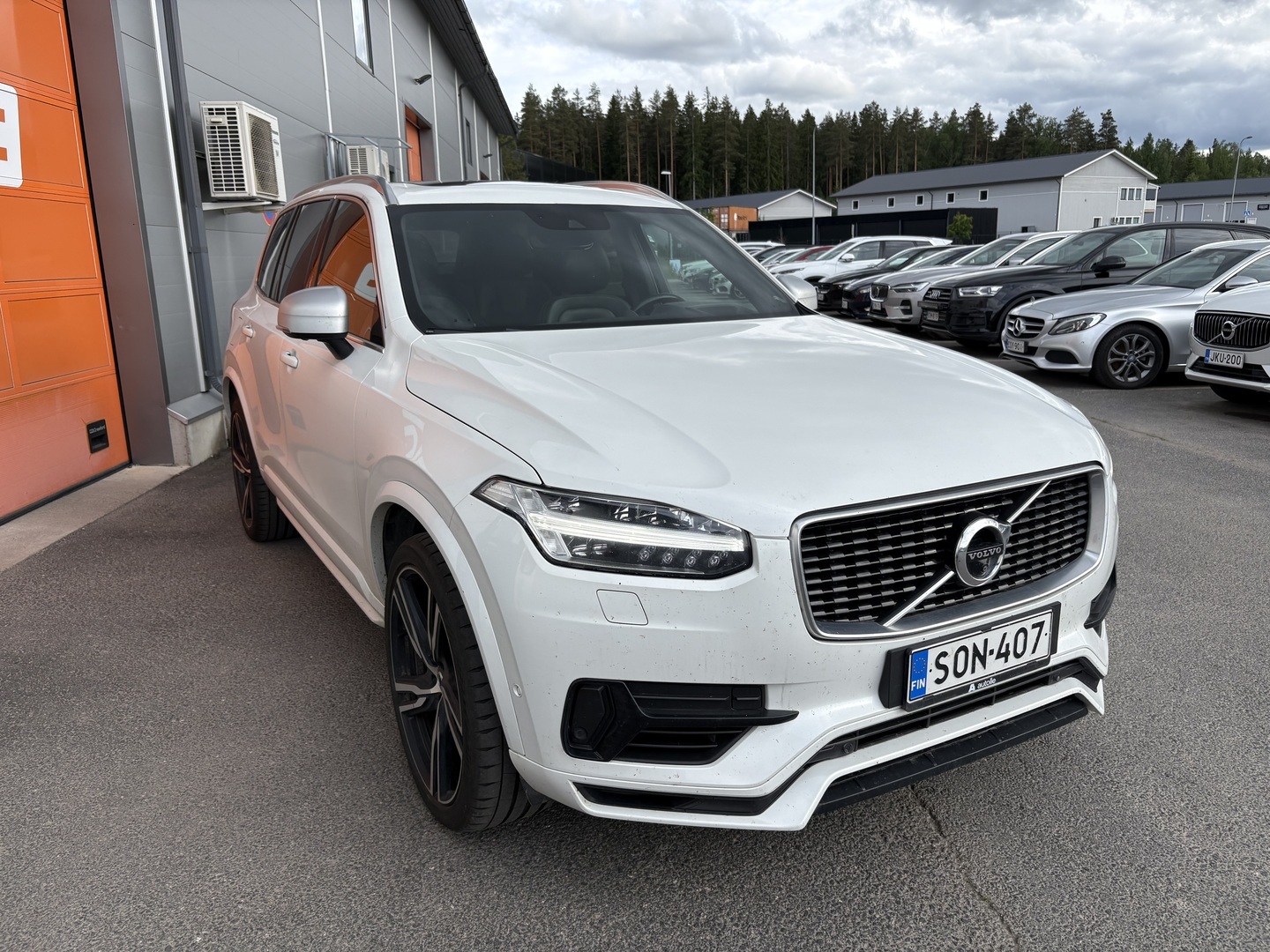 VOLVO XC90 2017