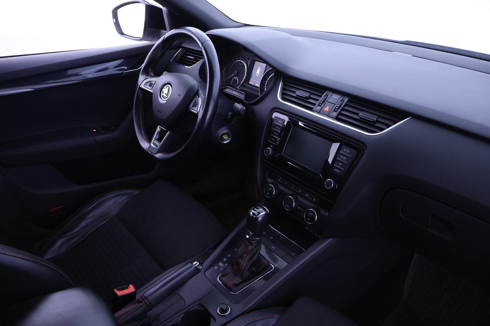 SKODA Octavia 2014
