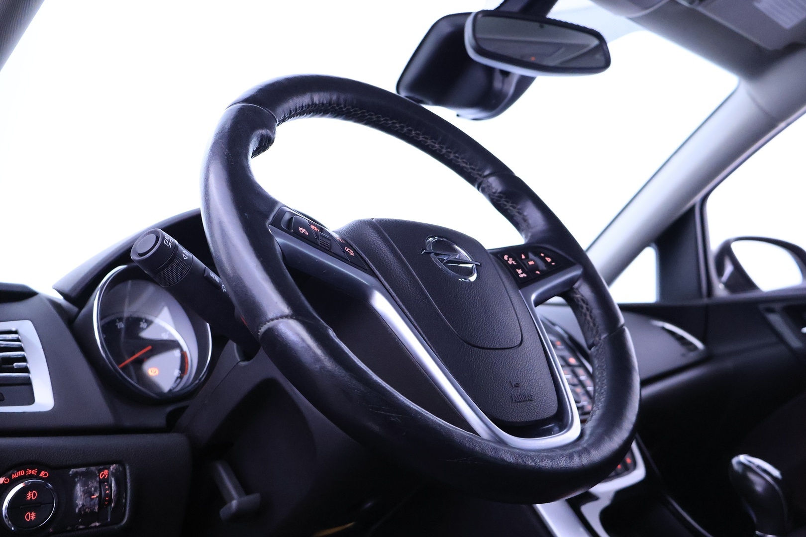 OPEL Astra 2015