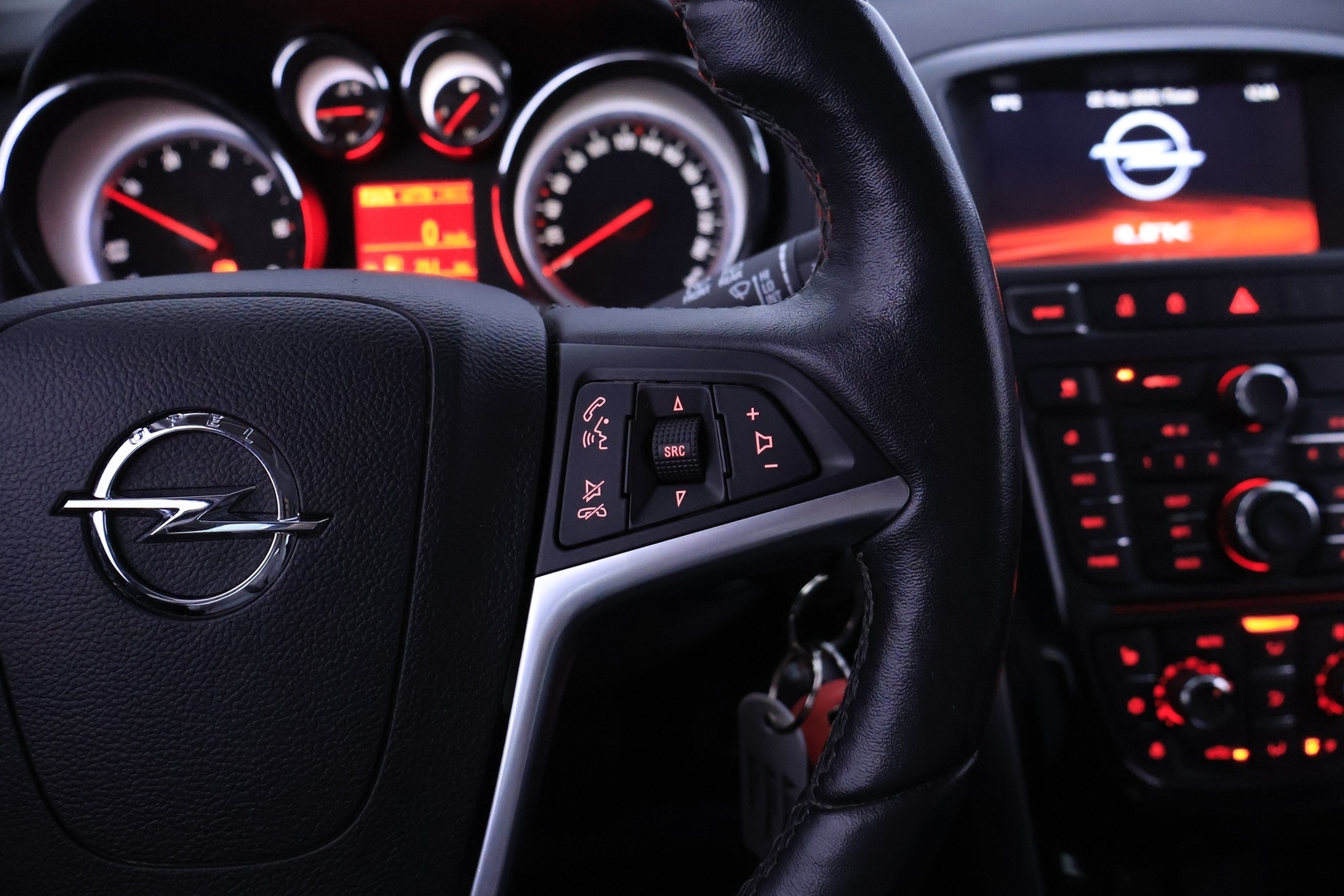 OPEL Astra 2015