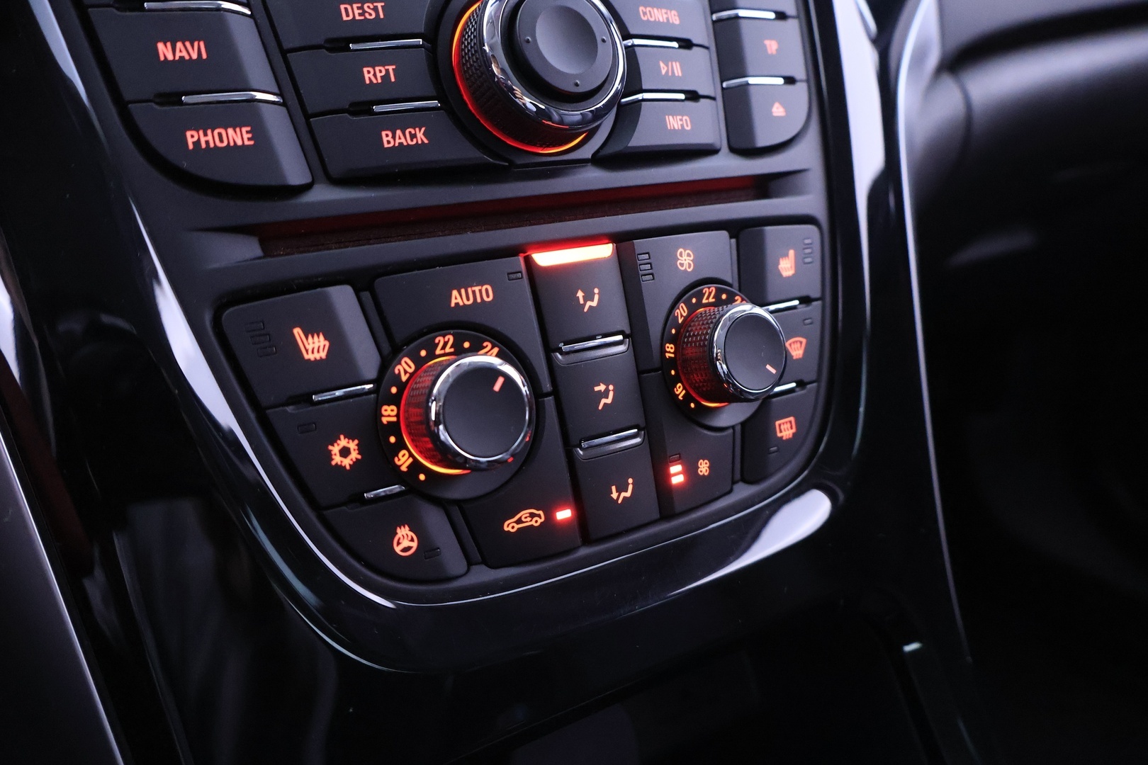 OPEL Astra 2015