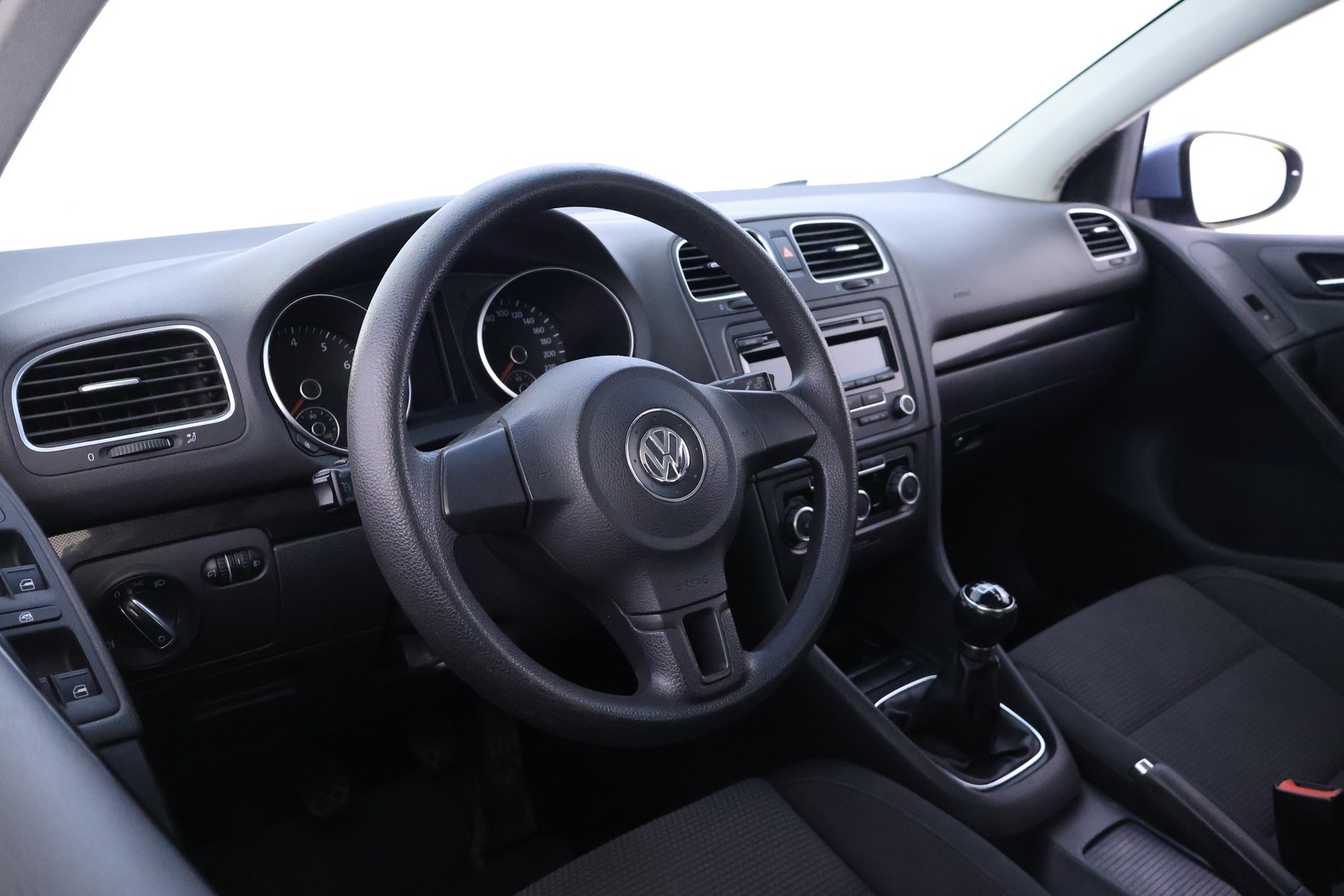 VOLKSWAGEN Golf 2010