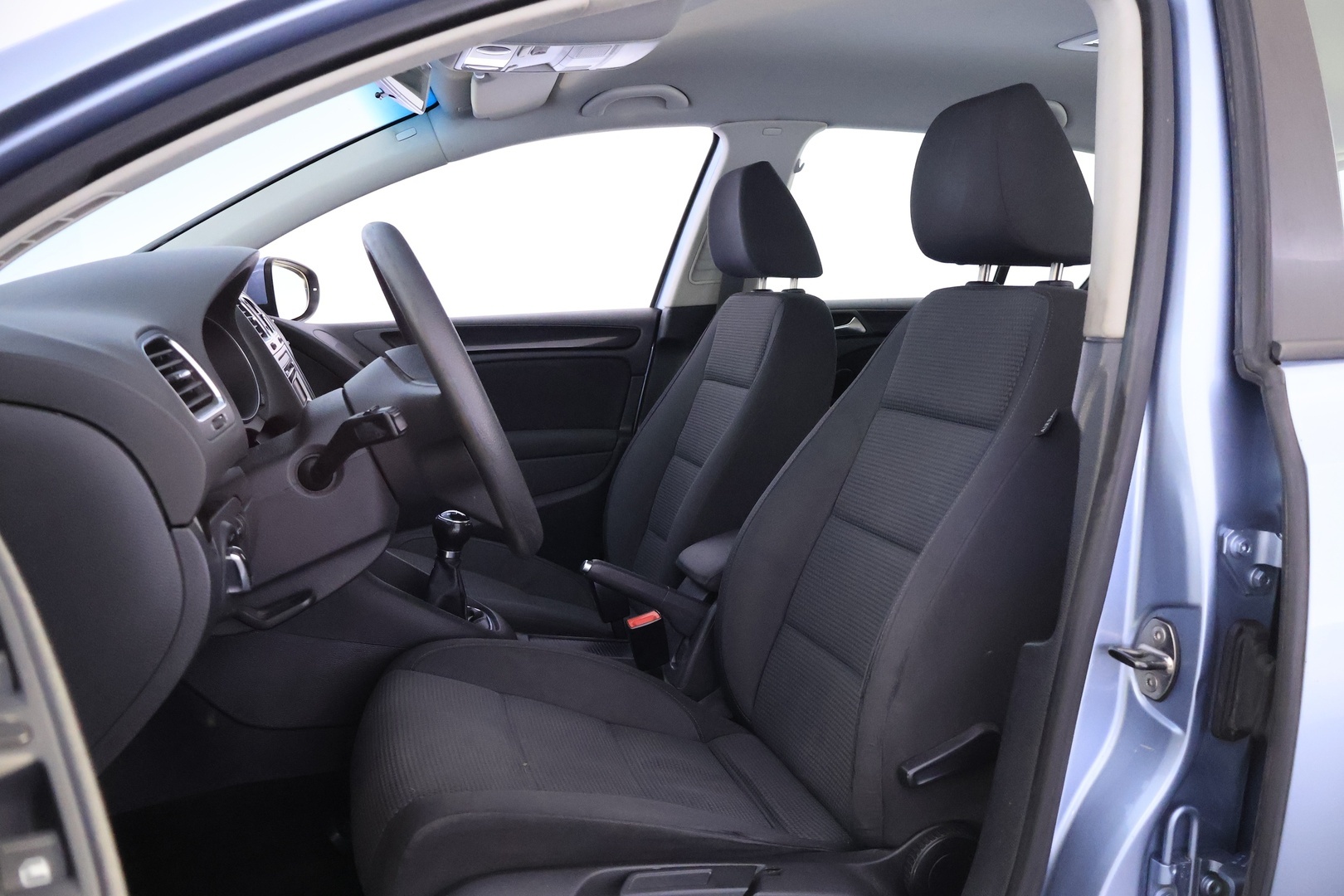 VOLKSWAGEN Golf 2010