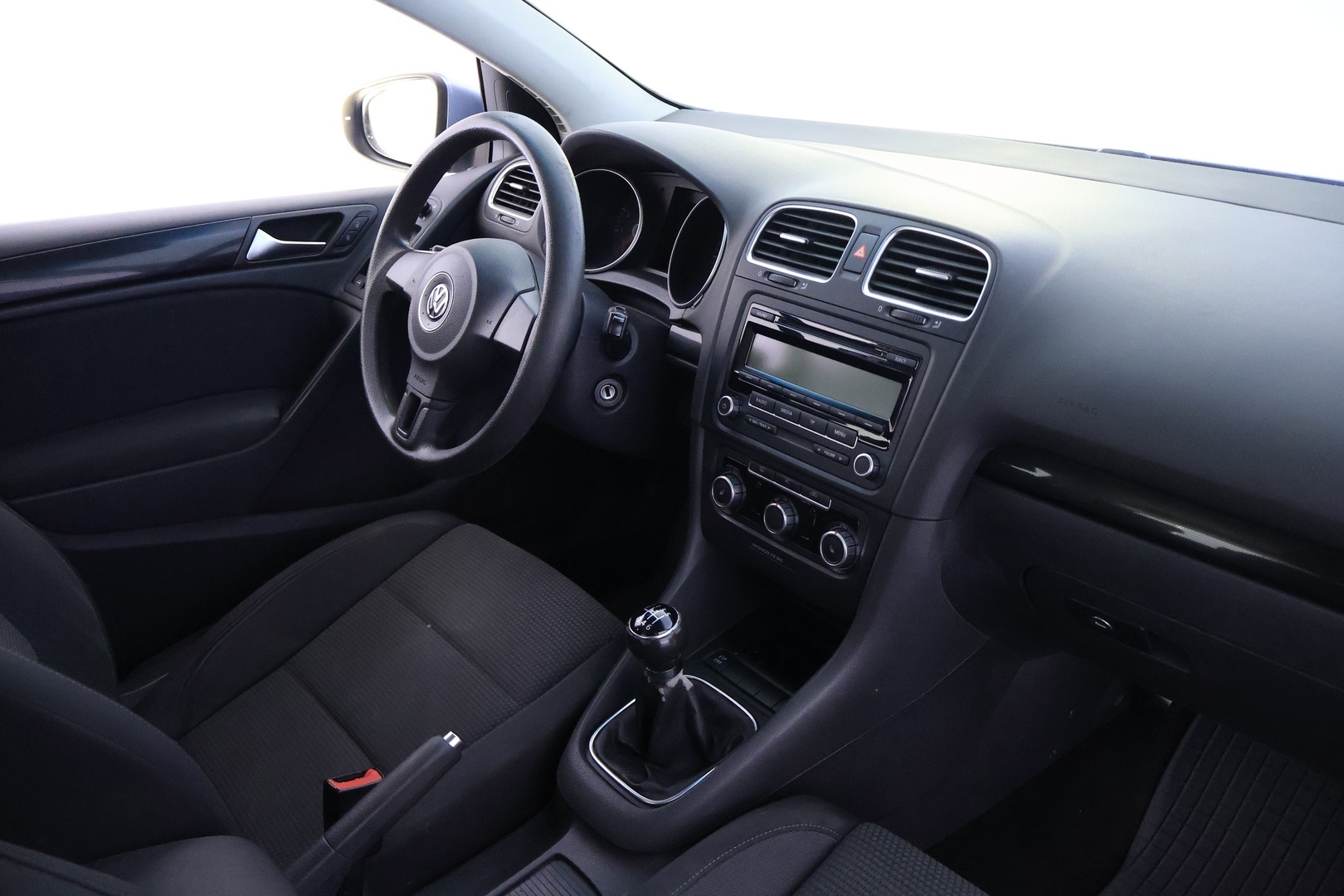 VOLKSWAGEN Golf 2010