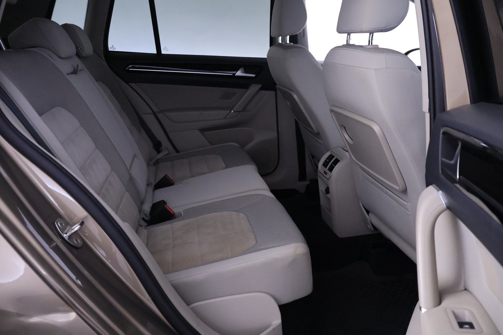 VOLKSWAGEN Golf Sportsvan 2015