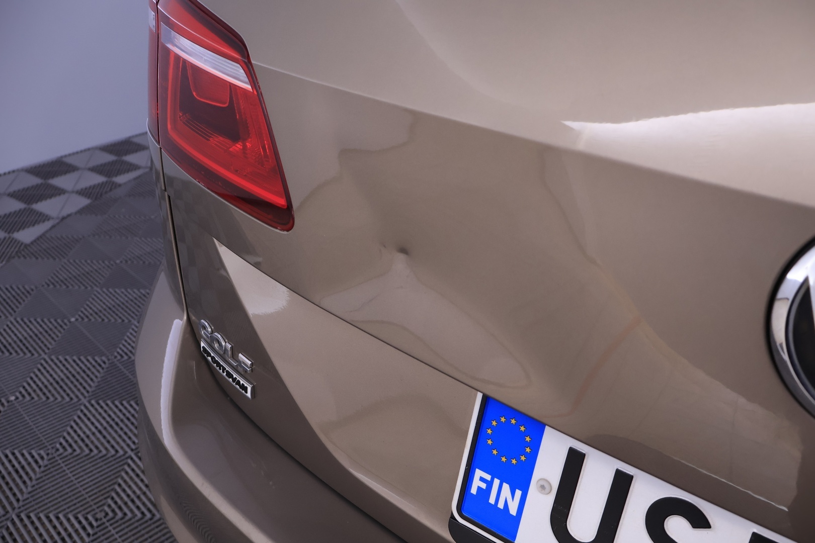 VOLKSWAGEN Golf Sportsvan 2015