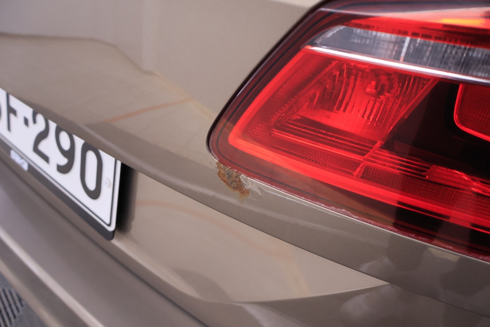 VOLKSWAGEN Golf Sportsvan 2015