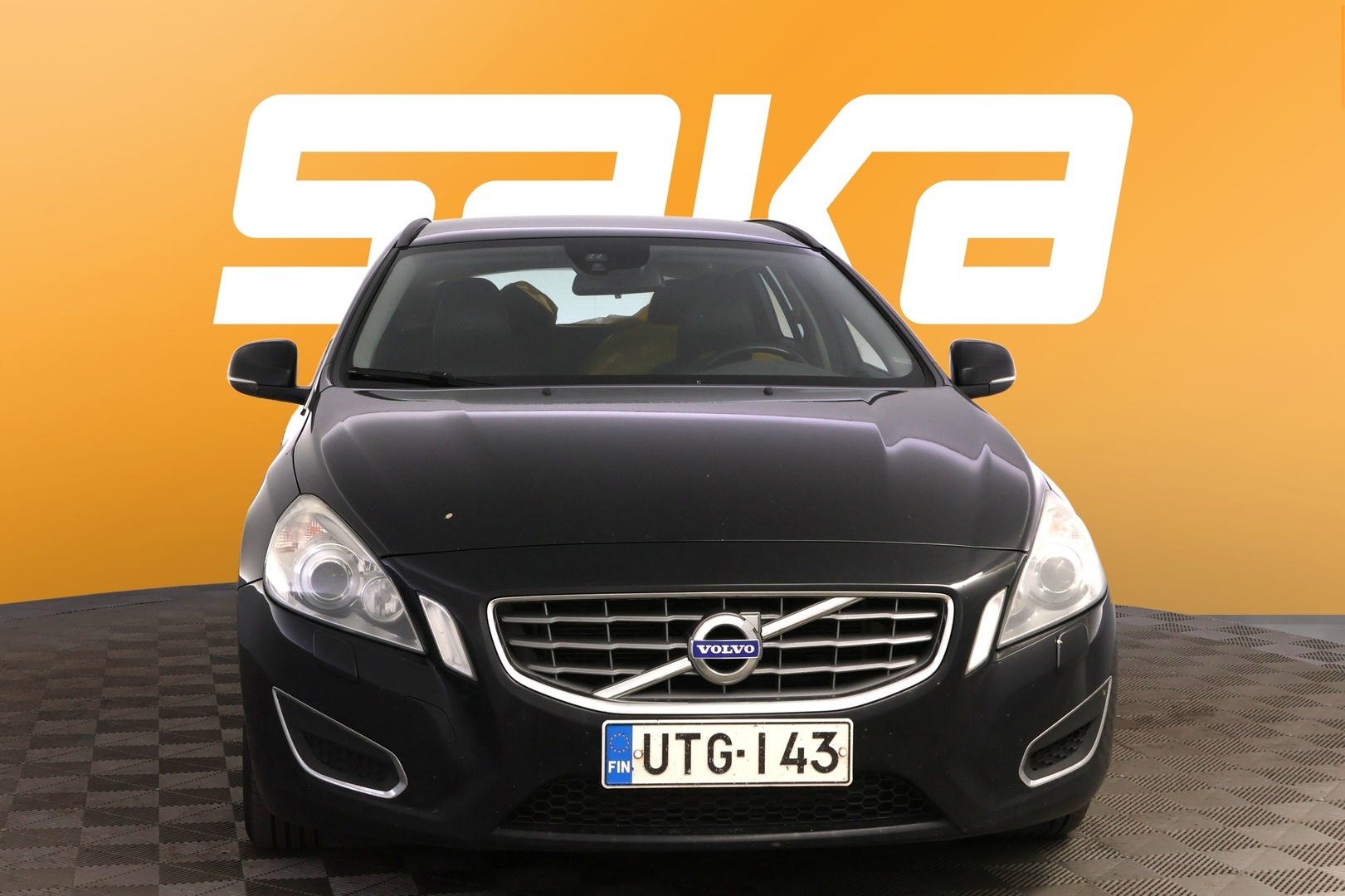 VOLVO V60 2013