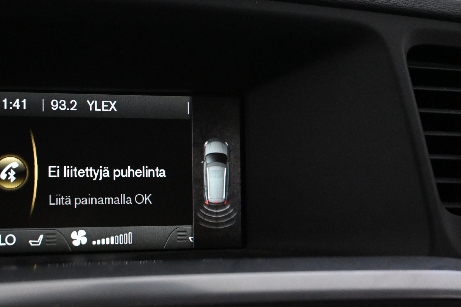 VOLVO V60 2013