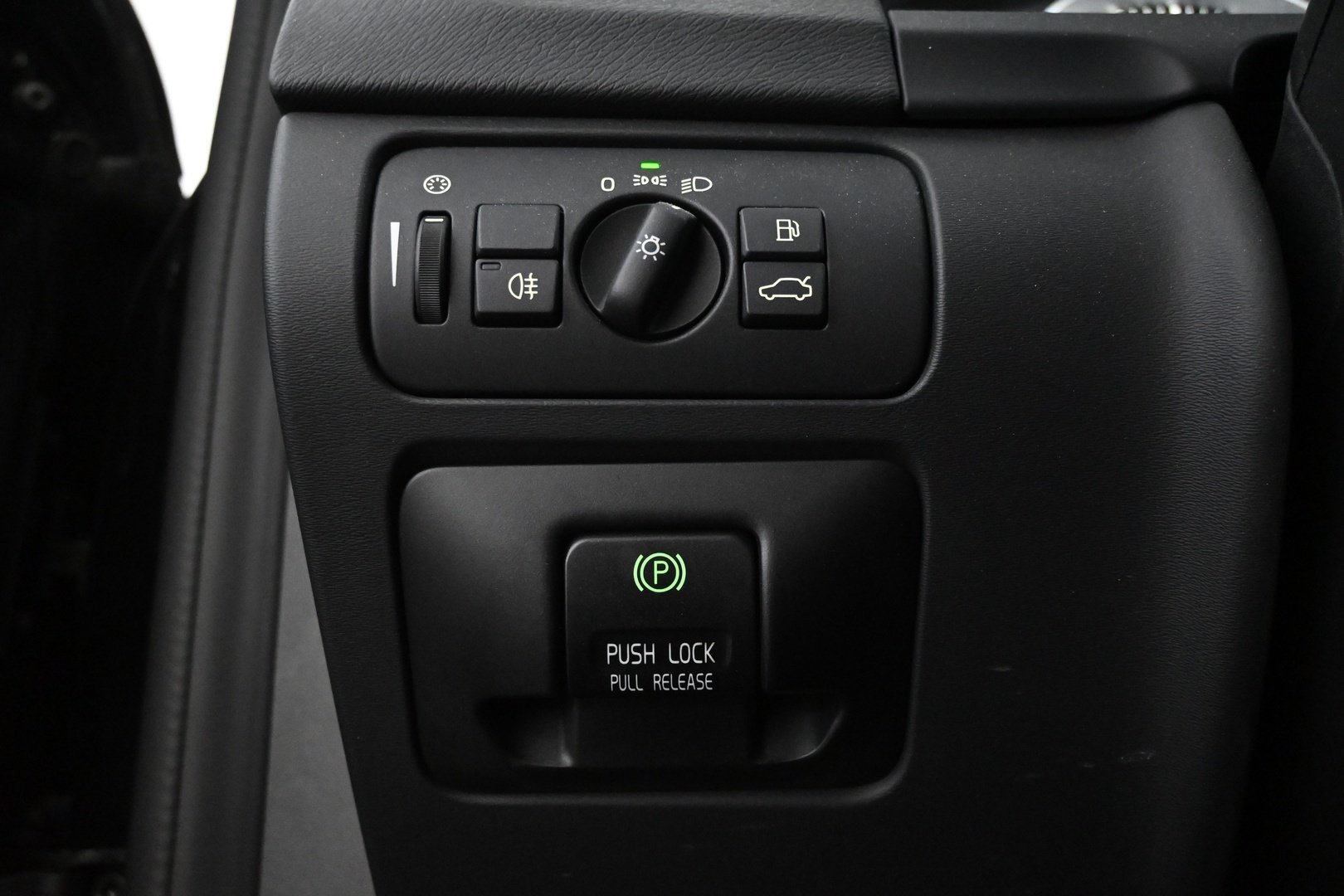 VOLVO V60 2013