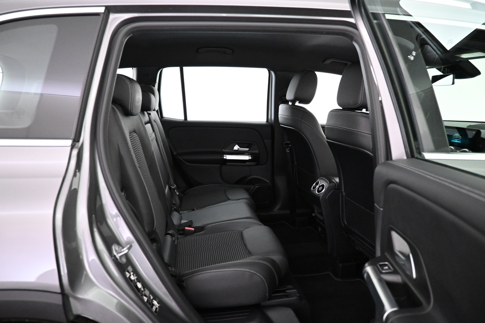 MERCEDES-BENZ GLB 2021